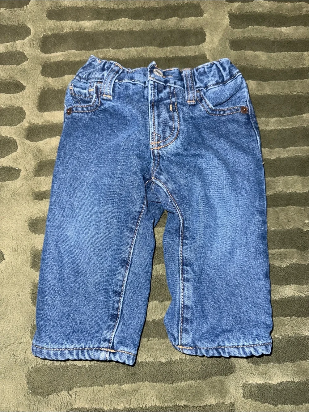 6-9 and 6-12 Months - Fall winter outfits - Boy- GAP, Carter’s, Children’s Place